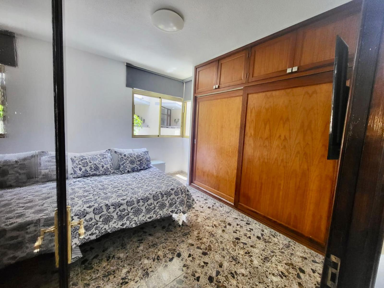 Affordable Holiday Accommodation For Large Families And Groups At Las Canteras Beach With 3 Bedrooms And Free Parking Las Palmas de Gran Canaria Exterior foto